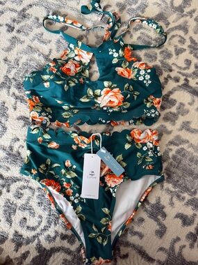 NWT! Cupshe Teal Floral Scalloped High-Waist Bikini